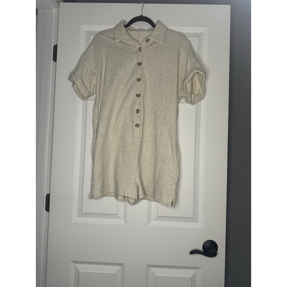 Bailey Rose Collared Shorts Romper Jumpsuit  Cream Gray Heathered Medium